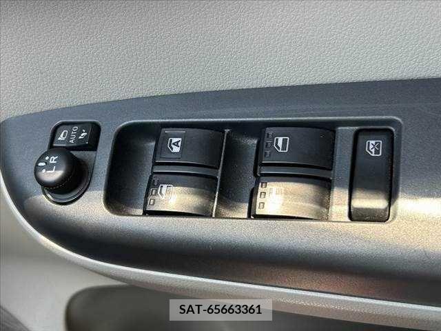 Toyota PASSO 2019-05 383253-21