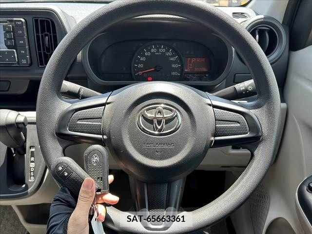Toyota PASSO 2019-05 383253-3
