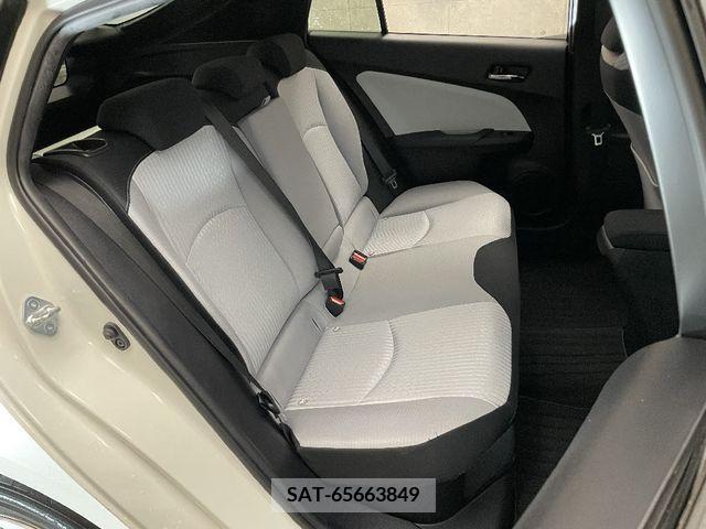Toyota PRIUS 2017-02 224317-12