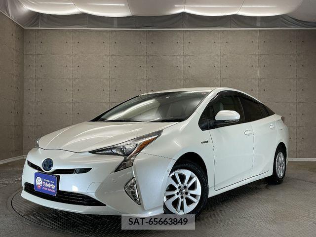 Toyota PRIUS 2017-02 224317-0