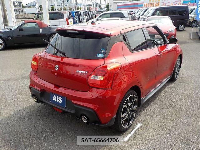 Suzuki SWIFT 2017-10 368990-3