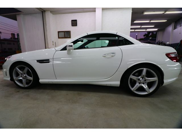 Mercedes Benz SLK 2013-08 22613-3