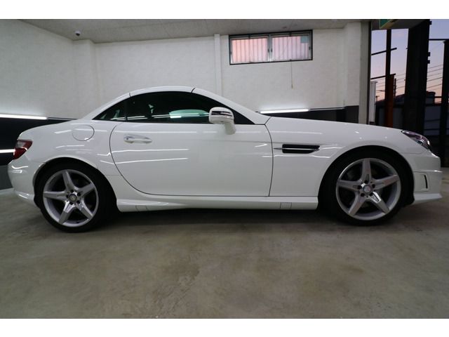 Mercedes Benz SLK 2013-08 22613-1