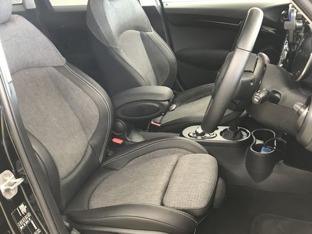 Bmw MINI 2021-09 22577-4