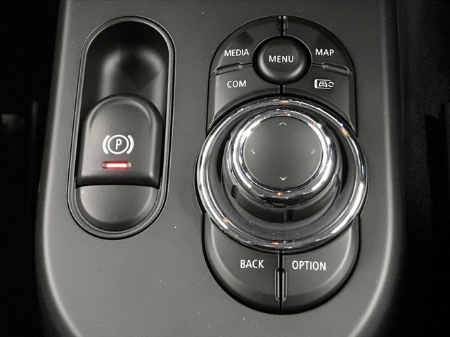 Bmw MINI 2021-09 22577-25