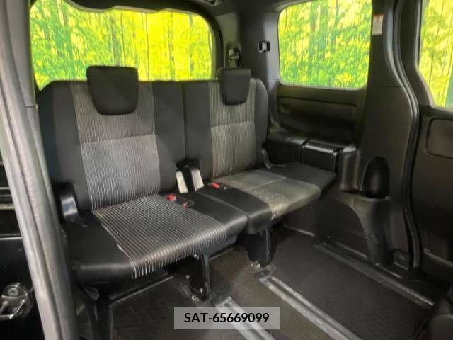 Toyota VOXY 2017-11 288857-10