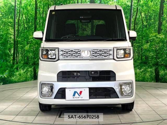 Daihatsu WAKE 2014-12 335651-14
