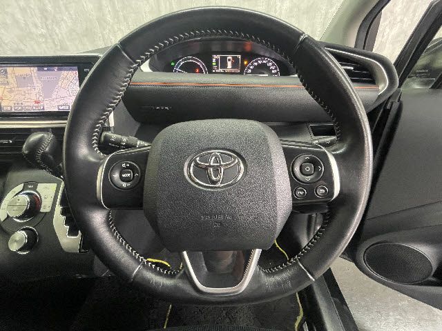 Toyota SIENTA 2016-09 28621-13