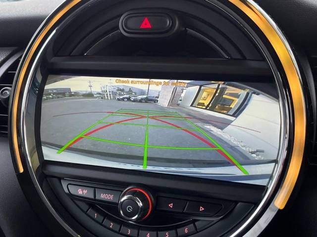 Bmw MINI 2015-06 185228-4