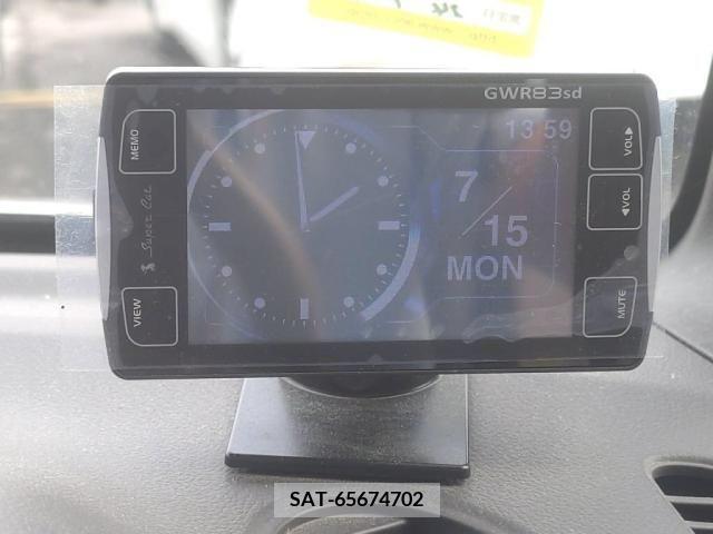 Honda N BOX 2014-02 352622-14