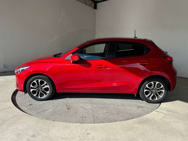 Mazda DEMIO 2014-11 188531-7