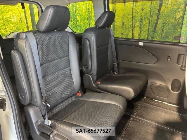 Nissan SERENA 2019-11 367779-9