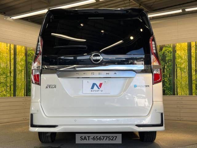 Nissan SERENA 2019-11 367779-16