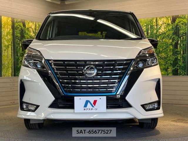 Nissan SERENA 2019-11 367779-15