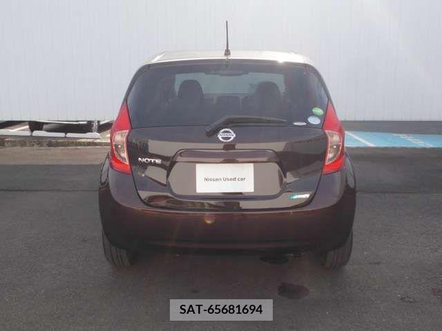 Nissan NOTE 2015-03 206937-14