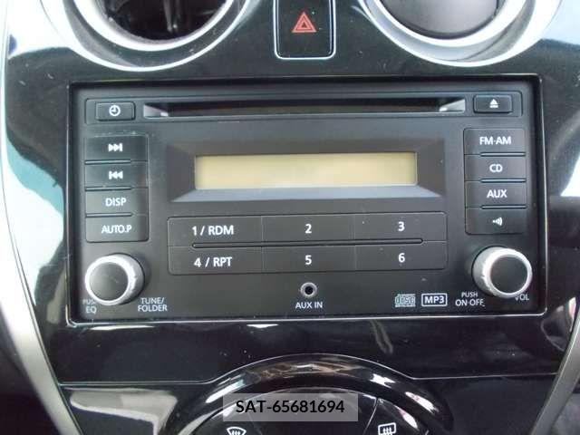 Nissan NOTE 2015-03 206937-5