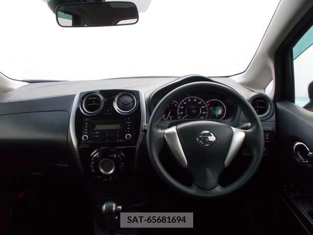Nissan NOTE 2015-03 206937-3
