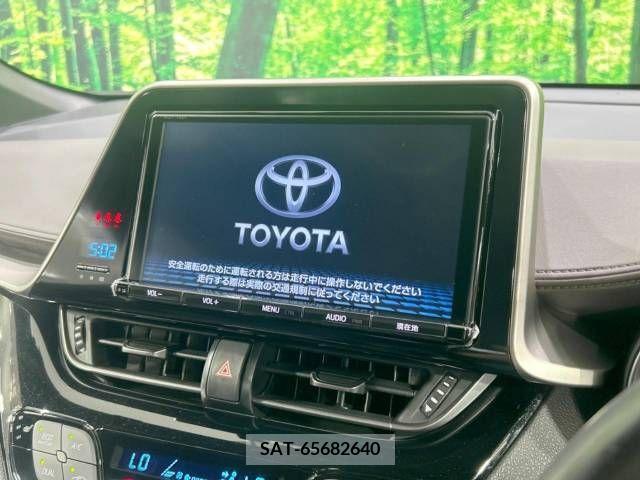 Toyota C-HR 2017-06 335123-3