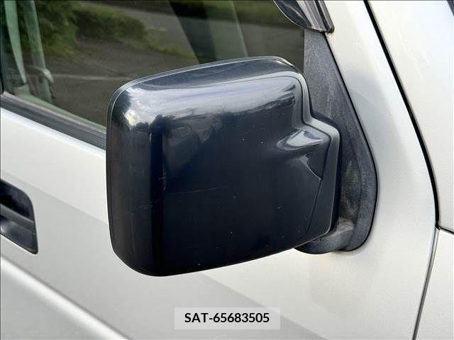 Suzuki EVERY 2006-10 352292-29