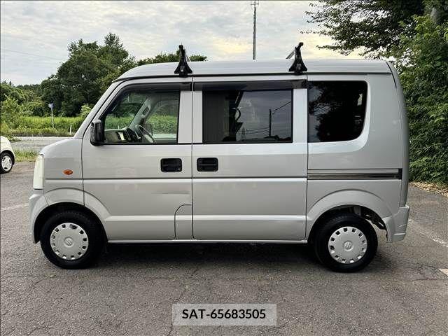 Suzuki EVERY 2006-10 352292-5