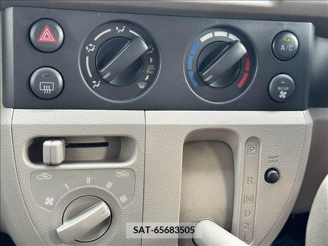 Suzuki EVERY 2006-10 352292-12