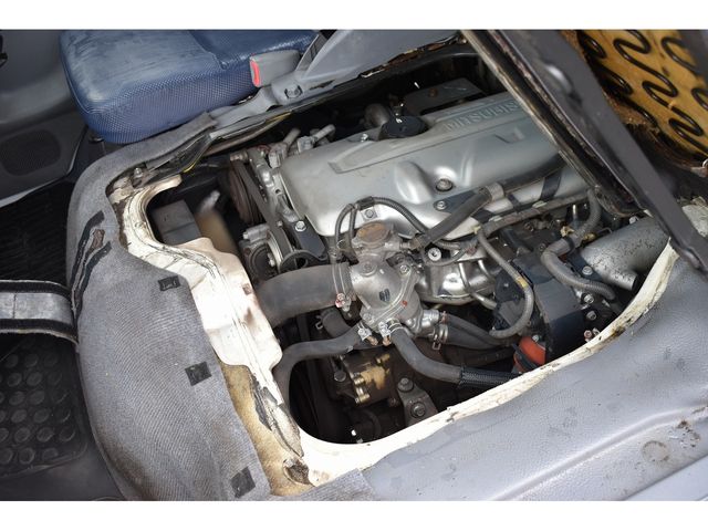Mitsubishi CANTER 2008-11 22852-13