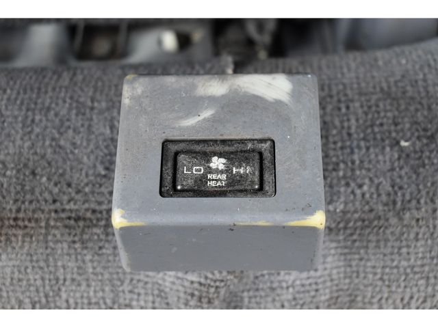 Mitsubishi CANTER 2008-11 22852-10