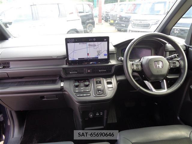 Honda STEP WGN 2022-07 286083-11