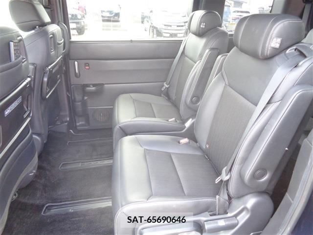 Honda STEP WGN 2022-07 286083-9