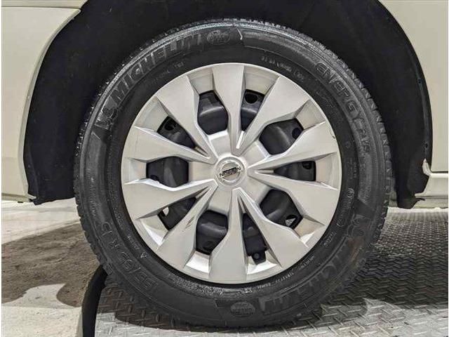 Nissan SERENA 2016-10 184457-16