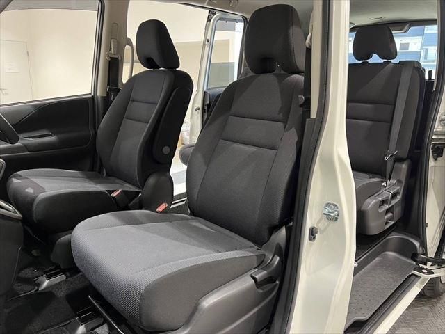 Nissan SERENA 2016-10 184457-22