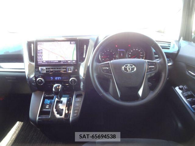 Toyota VELLFIRE 2018-08 287977-9