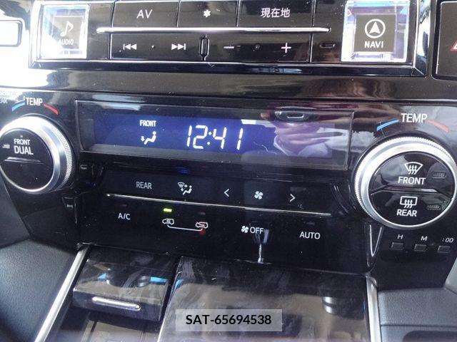 Toyota VELLFIRE 2018-08 287977-13