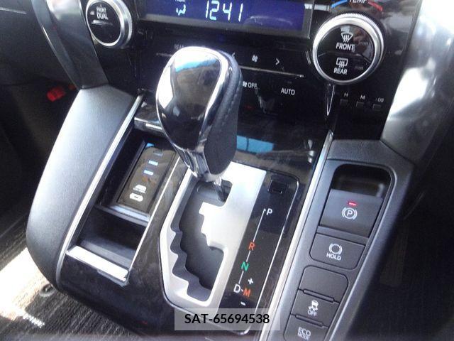 Toyota VELLFIRE 2018-08 287977-14