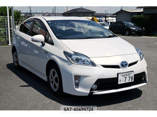 Toyota PRIUS 2015-03 328531-0