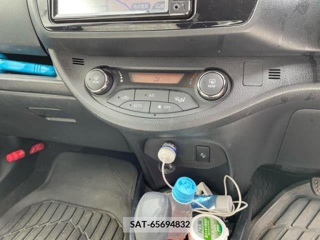 Toyota VITZ HYBRID 2017-03 288647-4