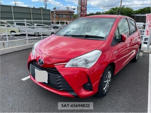 Toyota VITZ HYBRID 2017-03 288647-0