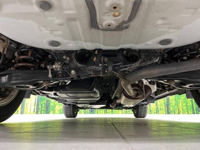 Toyota HARRIER 2015-10 16608-19