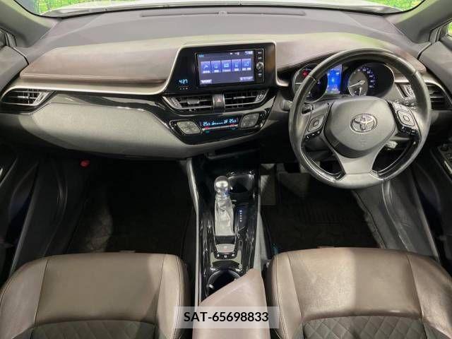 Toyota C-HR 2017-04 214864-1