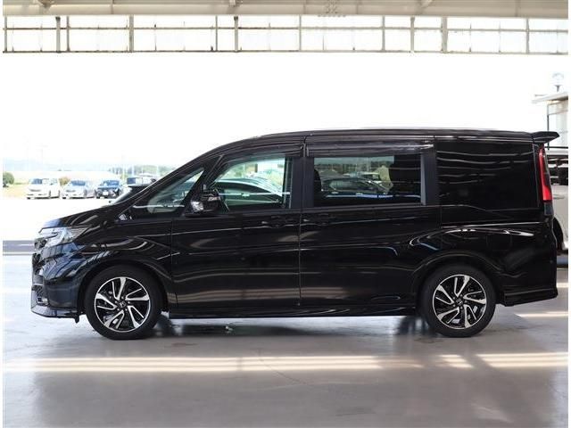 Honda e 2022-01 12950-23