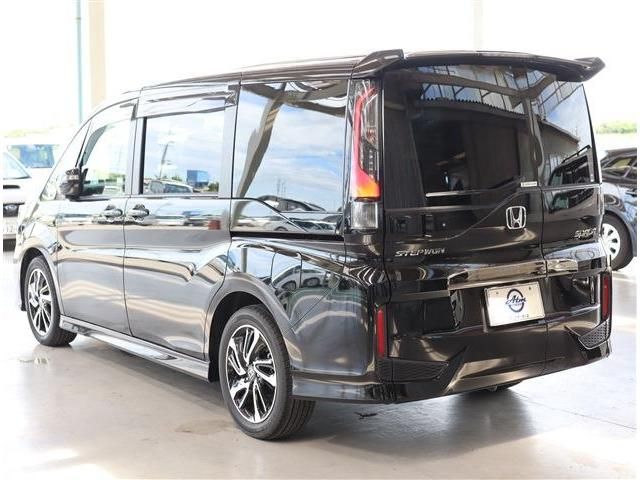 Honda e 2022-01 12950-22