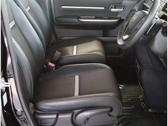Honda e 2022-01 12950-11