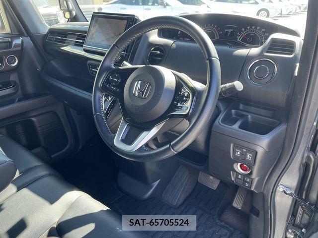 Honda N BOX CUSTOM 2019-02 211211-14