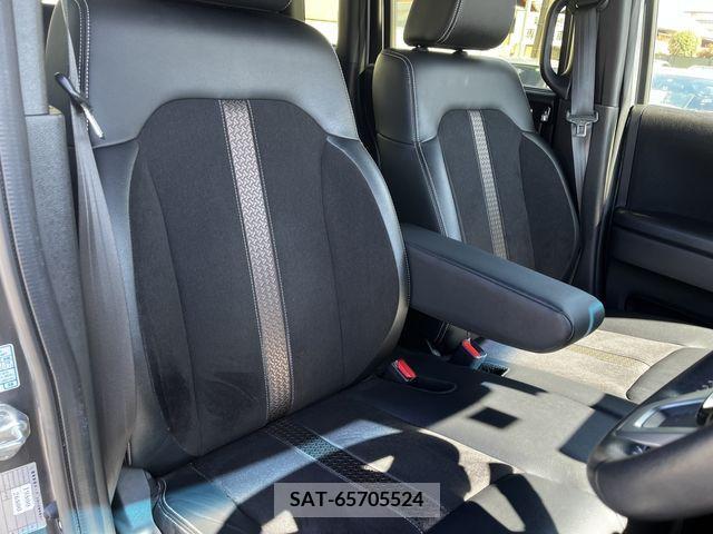 Honda N BOX CUSTOM 2019-02 211211-15