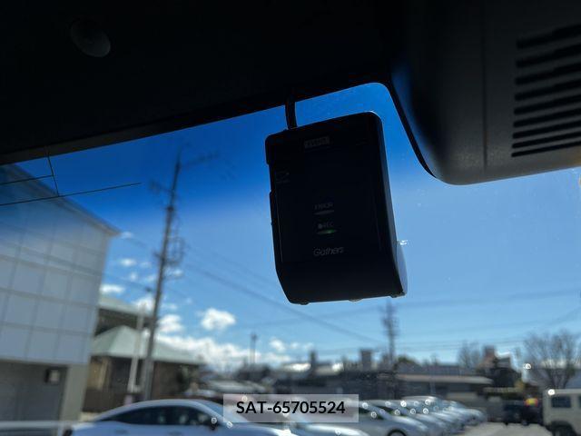 Honda N BOX CUSTOM 2019-02 211211-12