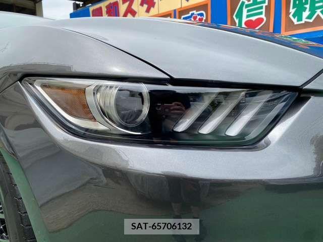 Ford MUSTANG 2021-08 271259-17