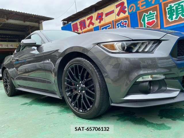 Ford MUSTANG 2021-08 271259-19