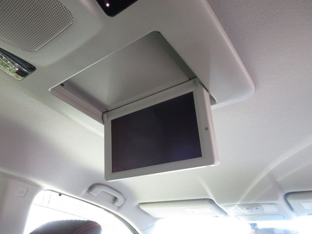 Nissan ELGRAND 2010-08 15620-27