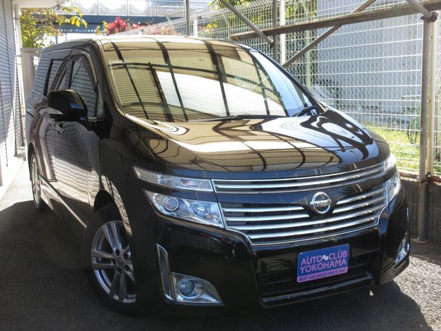 Nissan ELGRAND 2010-08 15620-2