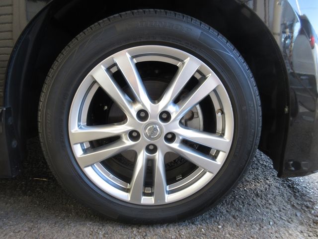 Nissan ELGRAND 2010-08 15620-4